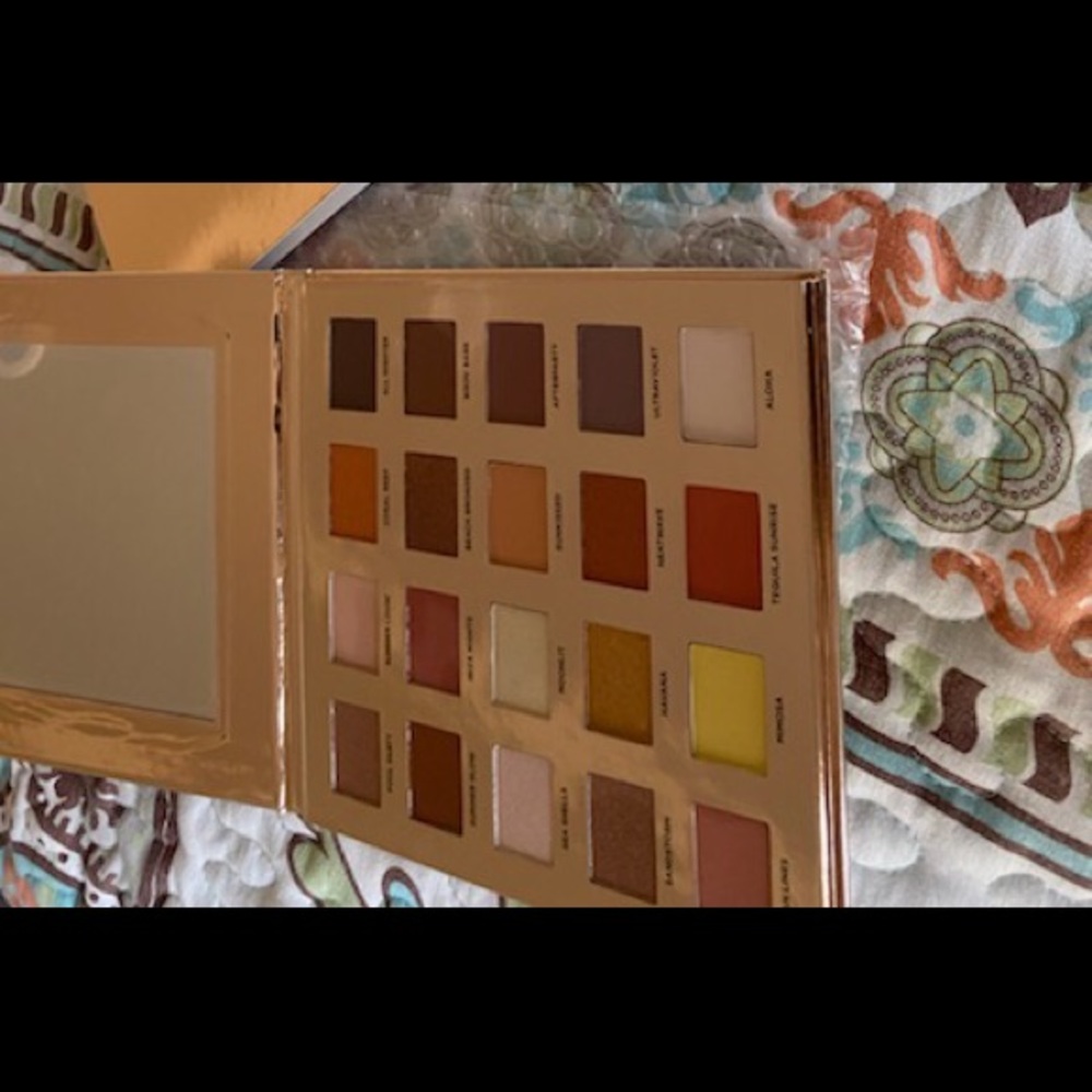 ICONIC eyeshadow -1010